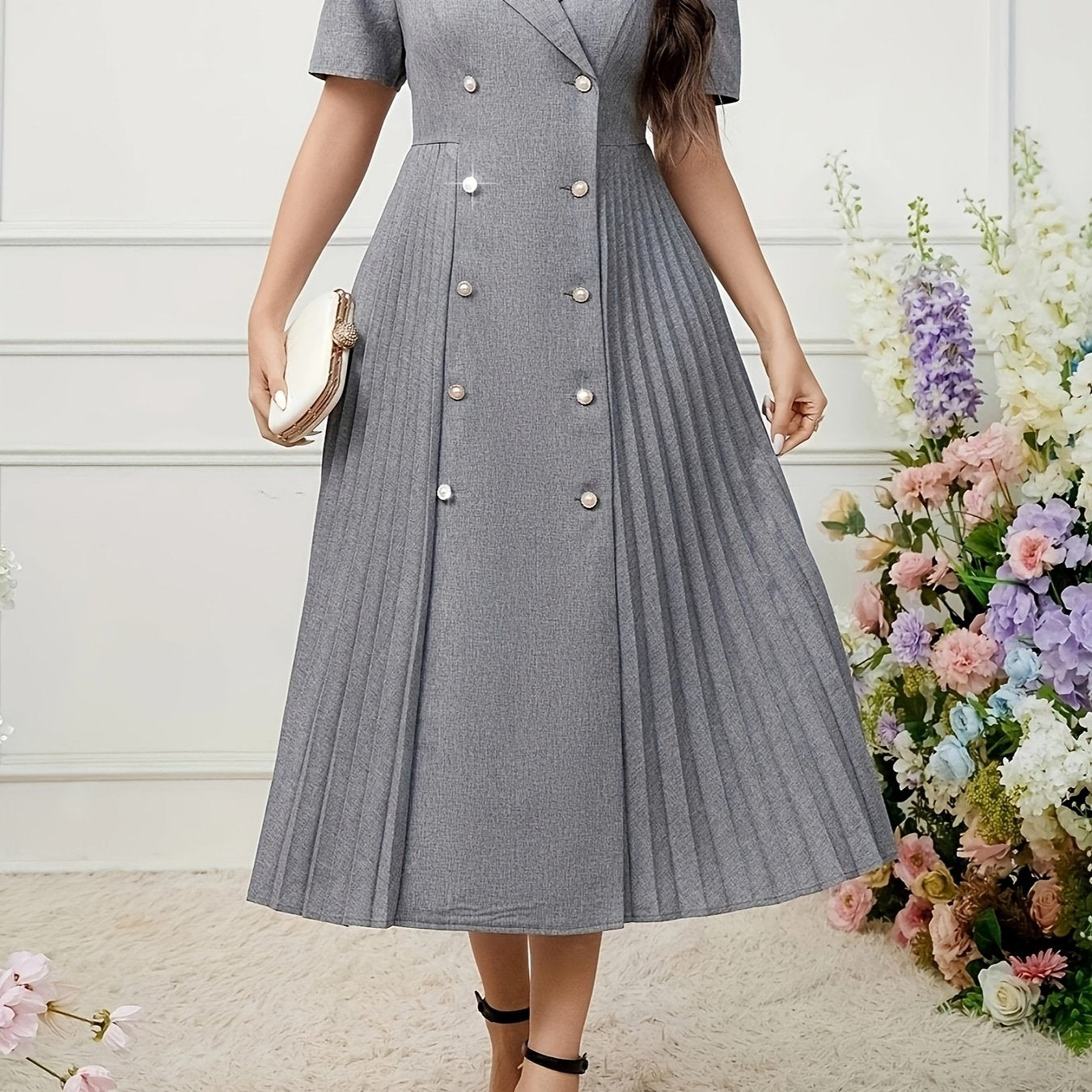 Solid Pleated Tunic Midi Dress — Contrast Collar Distinction, Relaxed Weekend Ease