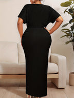 Ligne Waist-Accent Bodycon Dress — Sleeveless Stretch Elegance, Defined at the Centre