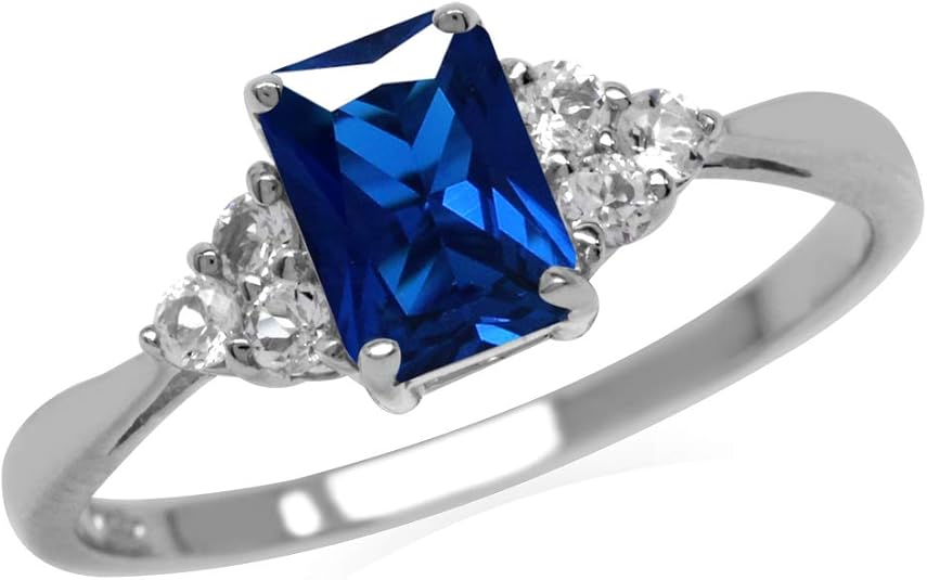 Ring with octagon-cut sapphire | White gold