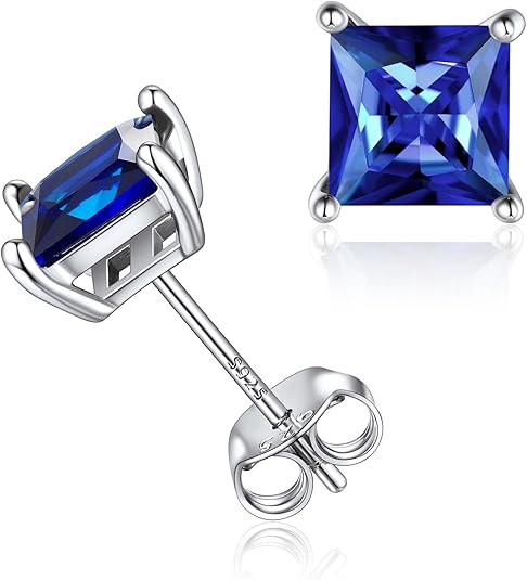 Minimalist stud earrings with princess-cut sapphire | White gold