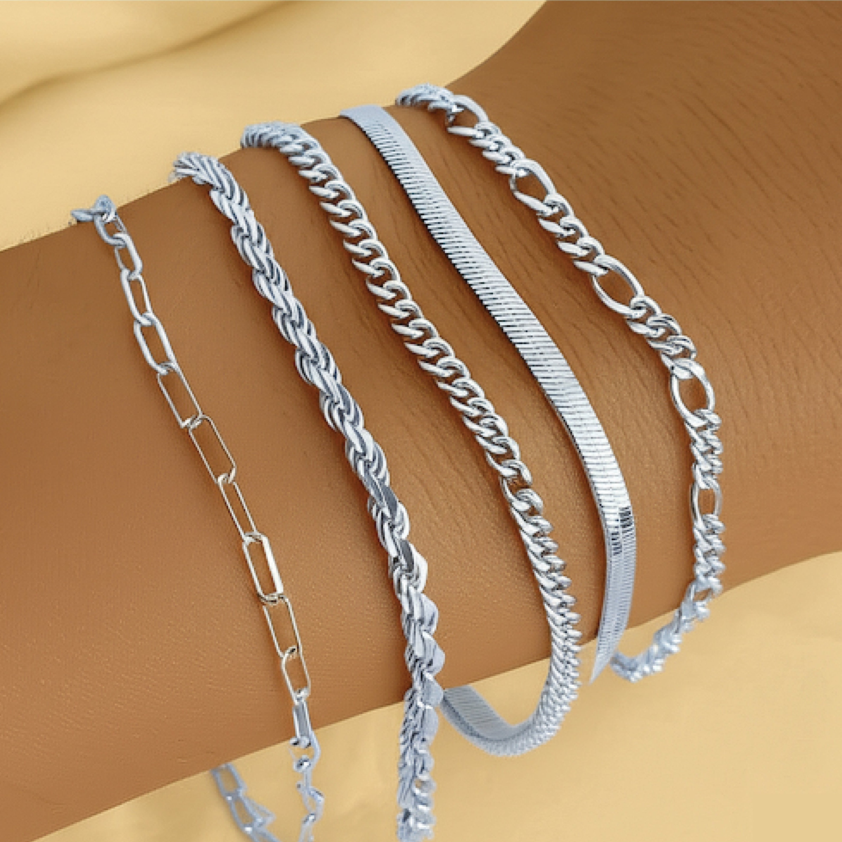 Ellis Renner | White Gold Set