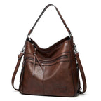 Magda’s Exquisite Style | Elegant Bag