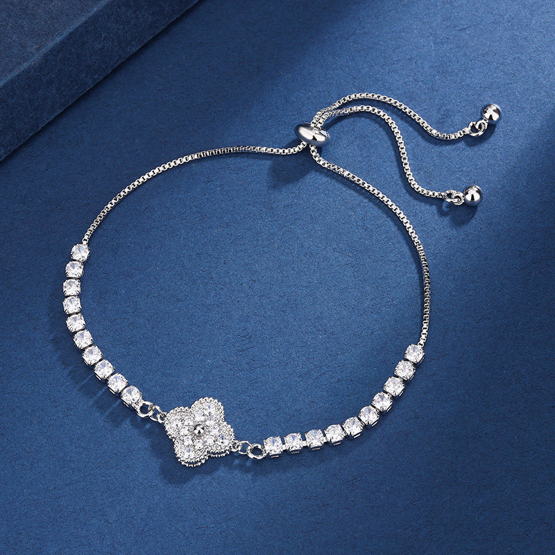 Aria Cloverleaf Charm Set | White Gold