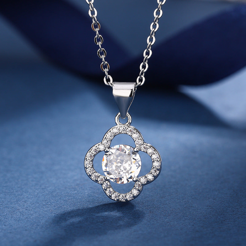 Aria Cloverleaf Charm Set | White Gold