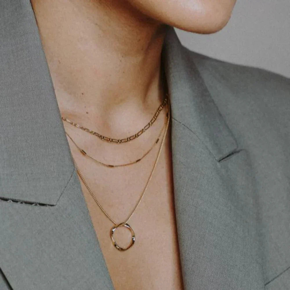 Open Circle Three-Layer Necklace | Gold