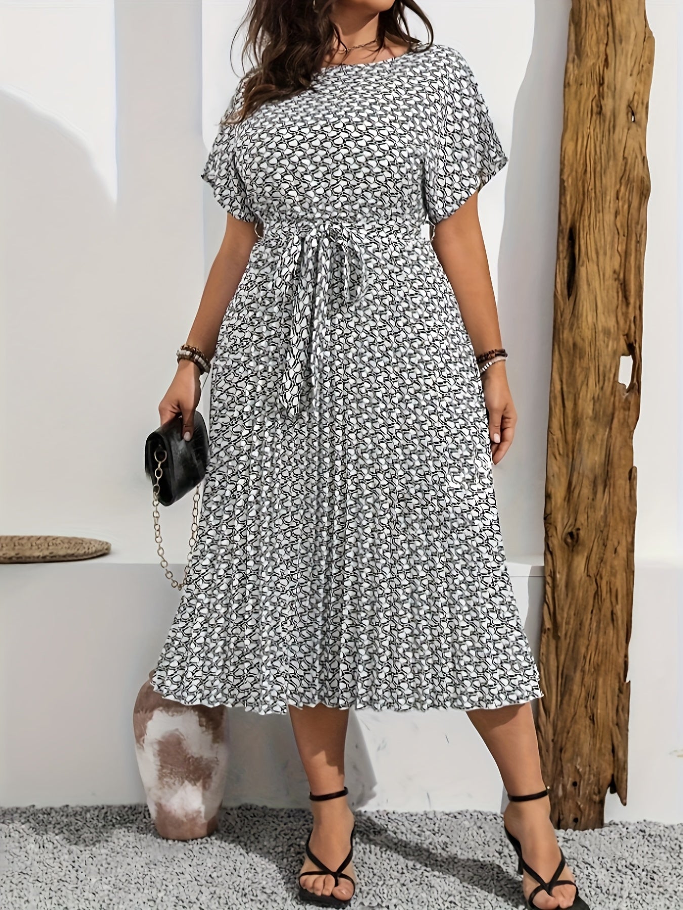 Printed Pencil-Skirt Midi Dress — Round Neck Refinement, Office-Ready Chic