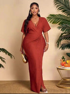 Ligne Waist-Accent Bodycon Dress — Sleeveless Stretch Elegance, Defined at the Centre