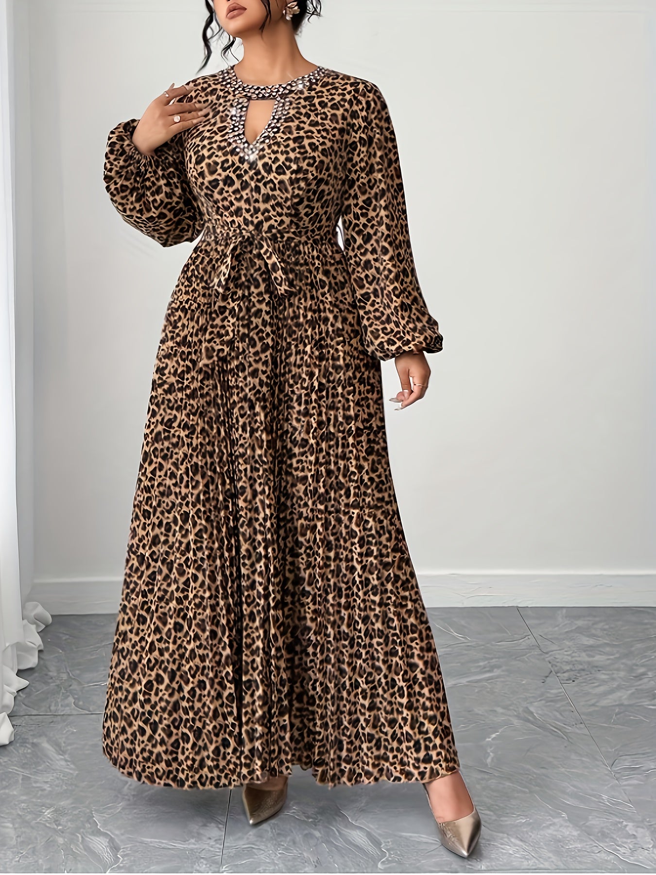 Féline Pleated Leopard Dress — Embellished Elegance With Wild Restraint