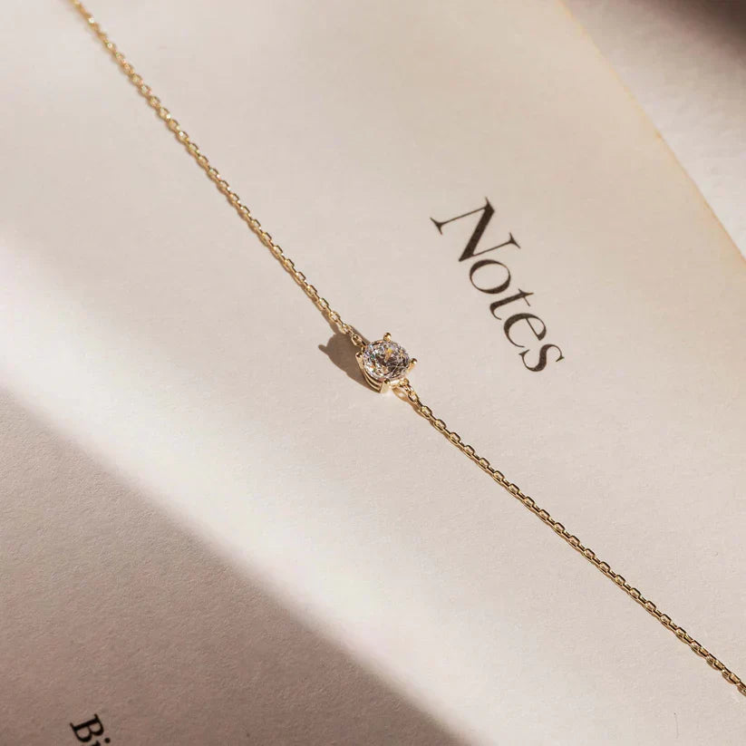 Cléa Sparkling Moissanite Bracelet in Gold
